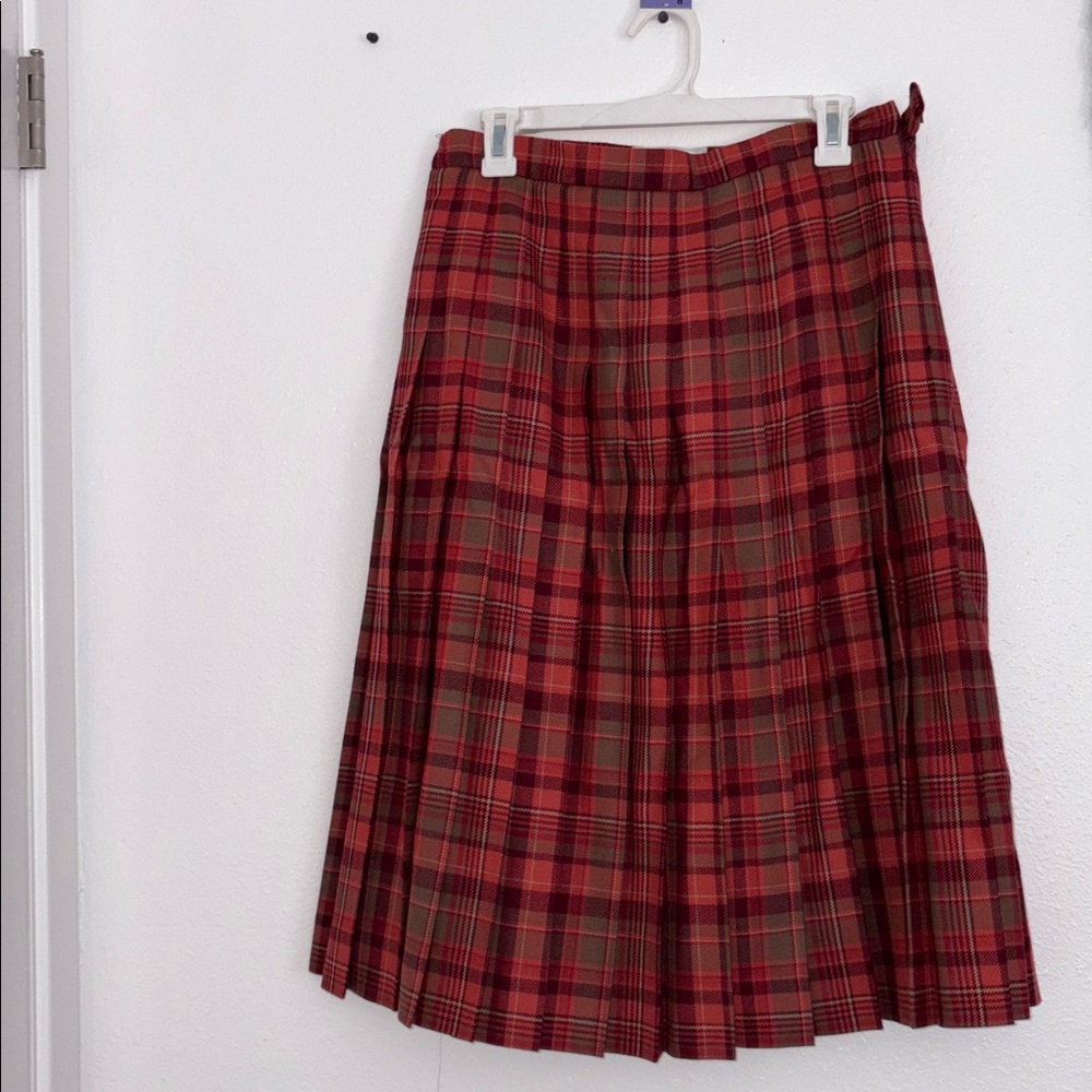 Cotswold Collections Red and Brown Plaid Skirt